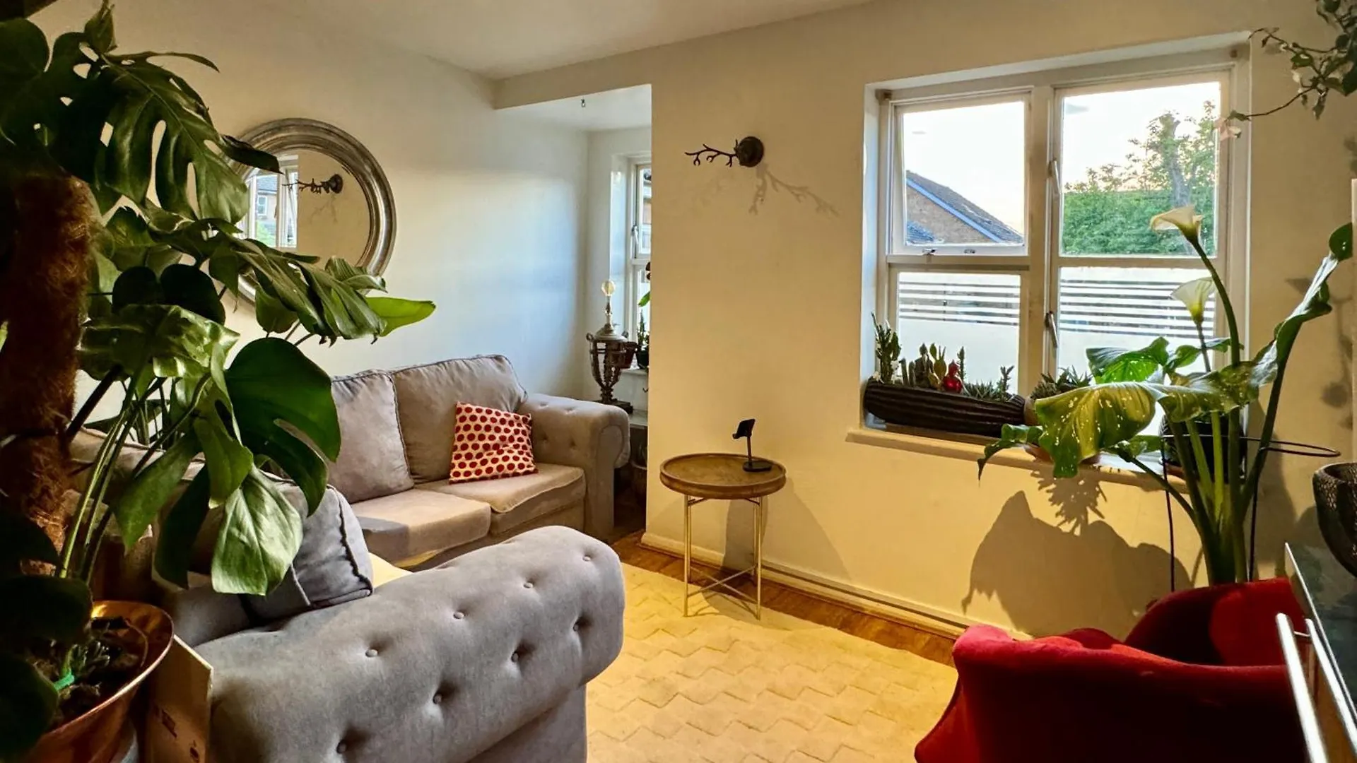 Homestay Private Room In A Stylish Flat London